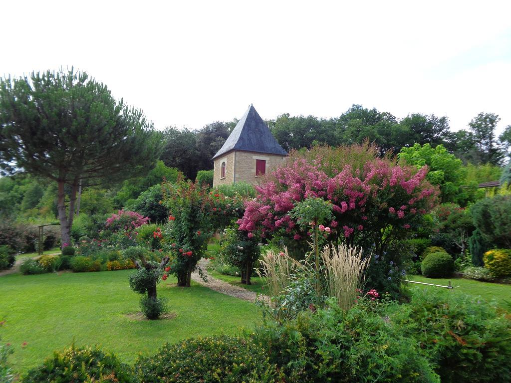 La Ferme Fleurie Hotel Ла Рок-Гажеак Екстериор снимка